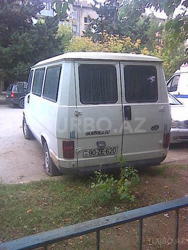 Peugeot  1991, 2,319,299 km - 0.2 l - Bakı