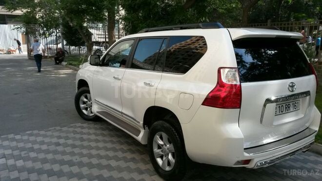 Toyota Prado 2011, 111,000 km - 2.7 l - Bakı