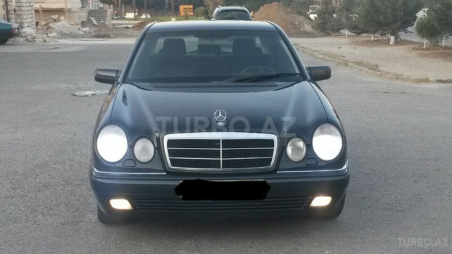 Mercedes E 240 1998, 22,108 km - 2.4 l - Bakı