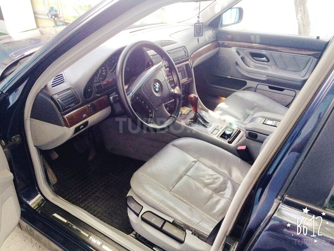 BMW 735 1998, 327,000 km - 3.5 l - Bakı