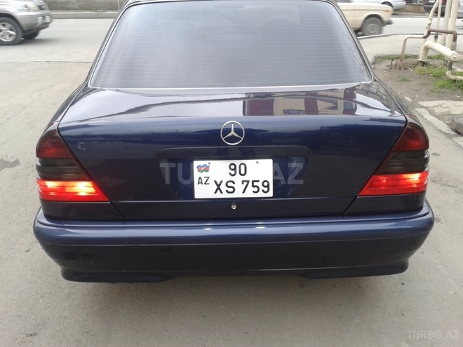 Mercedes C 240 1998, 2,084,000 km - 2.4 л - Bakı
