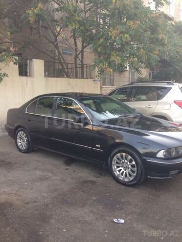 BMW 528 1998, 298,000 km - 2.8 l - Bakı