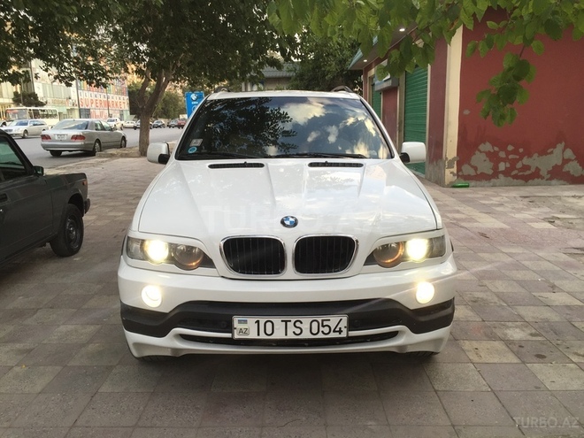 BMW X5 2002, 276,000 km - 4.4 л - Bakı