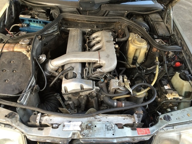 Mercedes E 300 1991, 320,000 km - 3.0 l - Bakı
