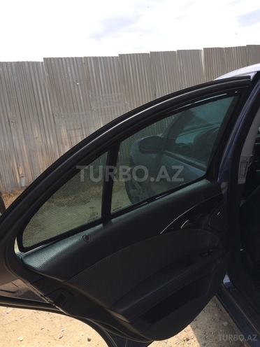 Mercedes E 240 2003, 180,000 km - 2.6 l - Bakı
