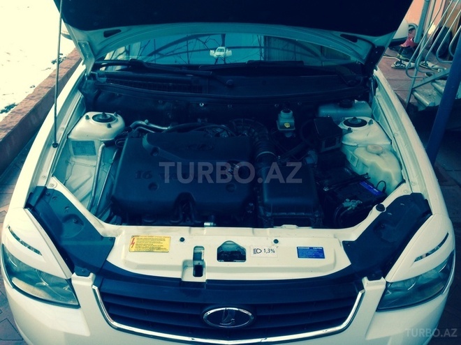 LADA (VAZ) Priora 2012, 114,000 km - 1.6 l - Qax