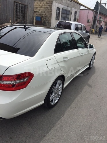 Mercedes E 350 2011, 105,000 km - 3.5 l - Bakı