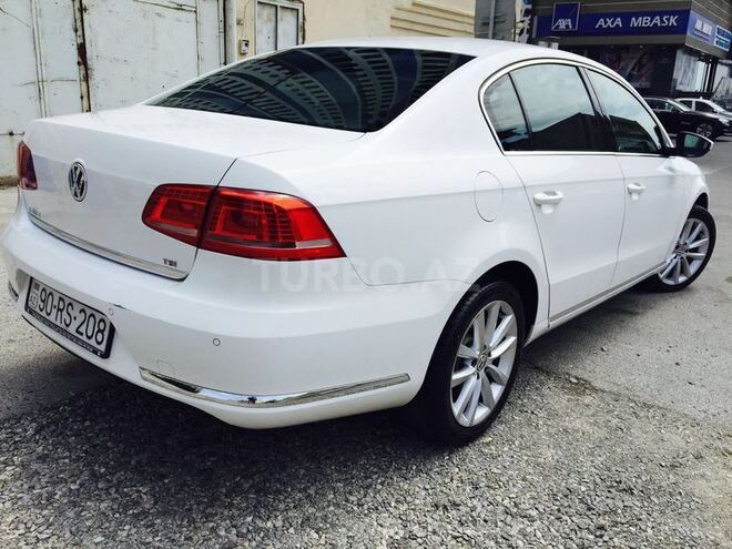Volkswagen Passat 2012, 131,000 km - 1.8 l - Bakı