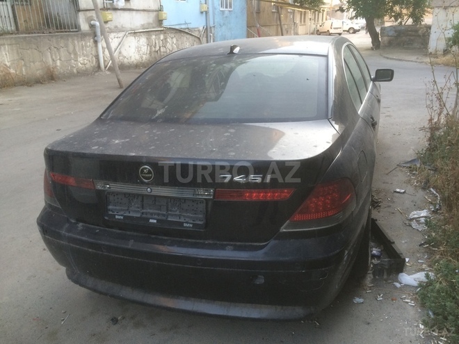 BMW 745 2002, 110,000 km - 4.4 l - Bakı