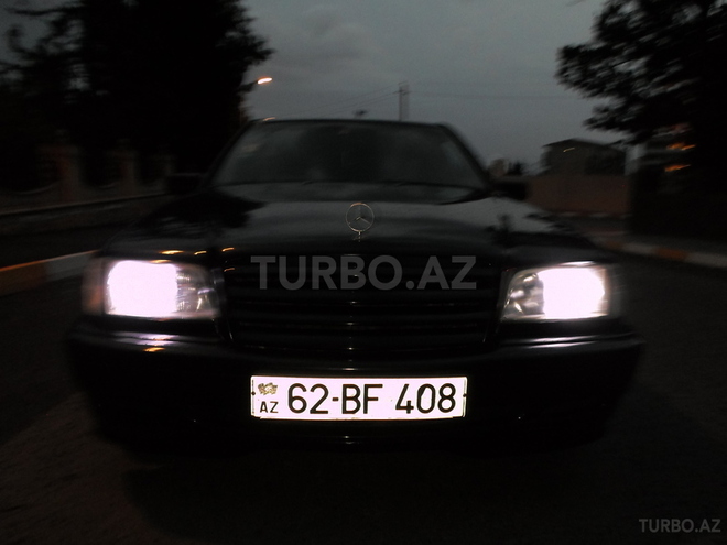 Mercedes C 240 1997, 238,000 km - 2.4 l - Zaqatala