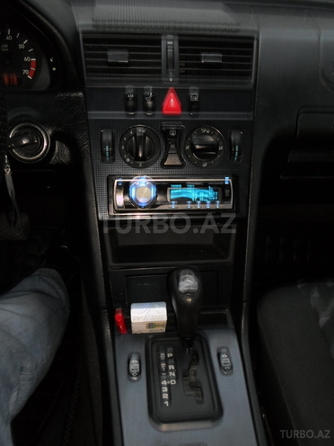 Mercedes C 240 1997, 238,000 km - 2.4 l - Zaqatala