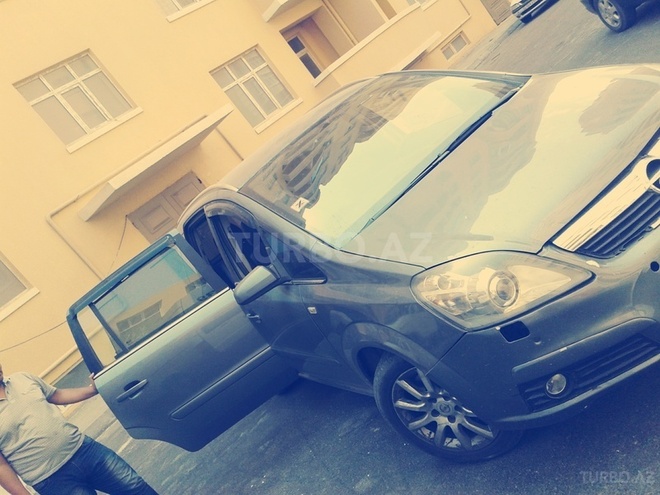 Opel Zafira 2007, 170,000 km - 2.2 l - Sumqayıt