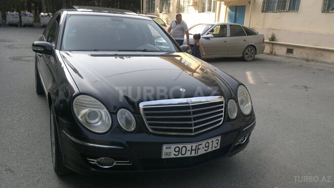 Mercedes E 320 2003, 207,500 km - 3.2 l - Xırdalan