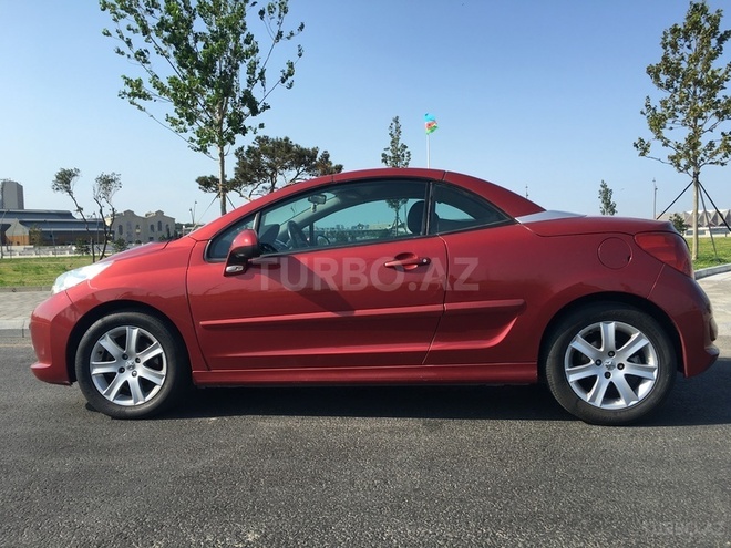 Peugeot  2008, 130,000 km - 1.6 l - Bakı