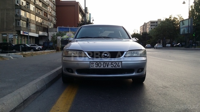 Opel Vectra 2001, 175,000 km - 1.8 л - Bakı