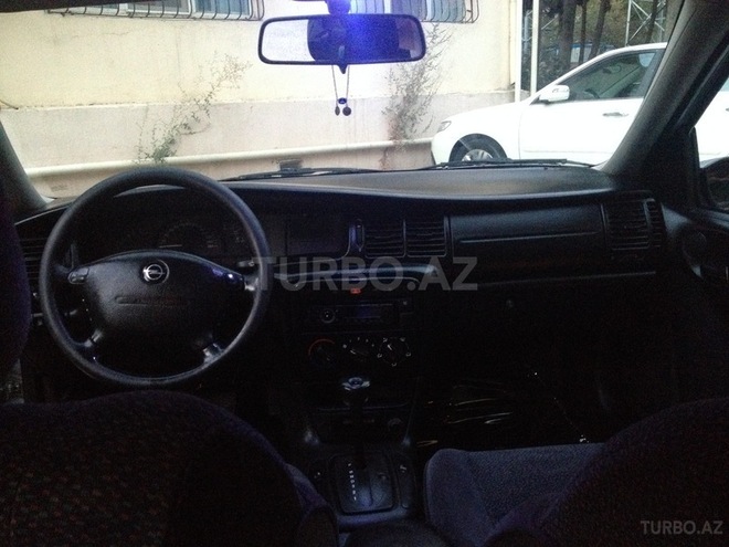Opel Vectra 1999, 295,000 km - 2.0 l - Bakı