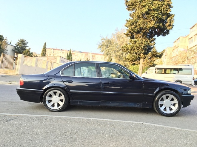 BMW 730 1996, 220,000 km - 0.3 l - Bakı