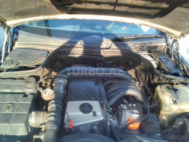 Mercedes C 250 1997, 290,000 km - 2.5 l - Bakı