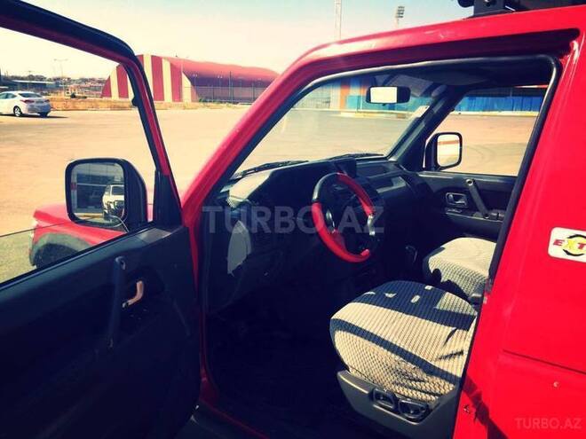 Mitsubishi Pajero 1996, 195,000 km - 3.0 л - Bakı