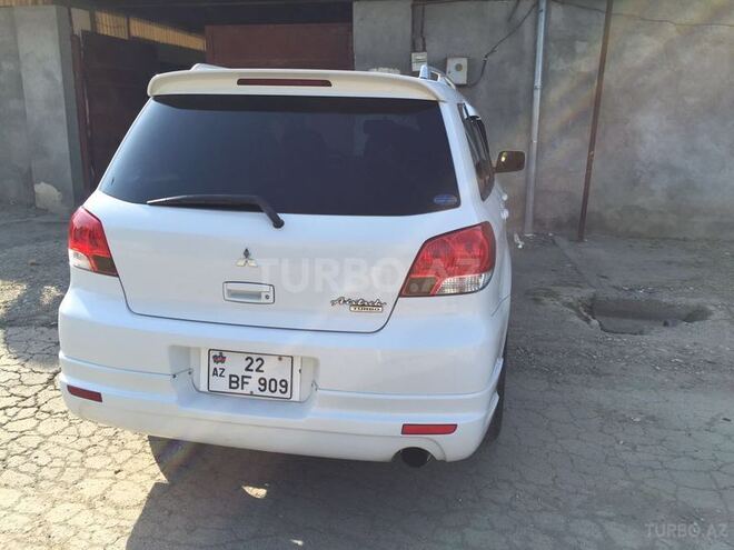 Mitsubishi Airtrek 2002, 190,000 km - 2.0 л - Goranboy