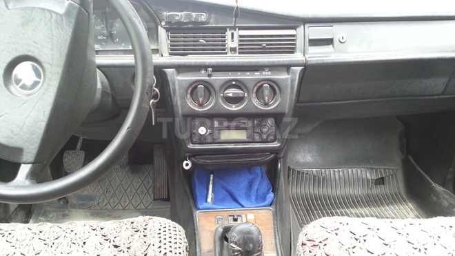Mercedes 190 1990, 282,723 km - 2.0 л - Bakı