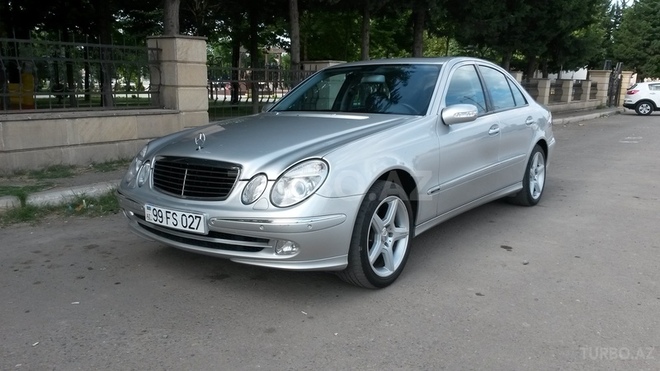 Mercedes E 240 2003, 140,250 km - 2.6 l - Ağstafa