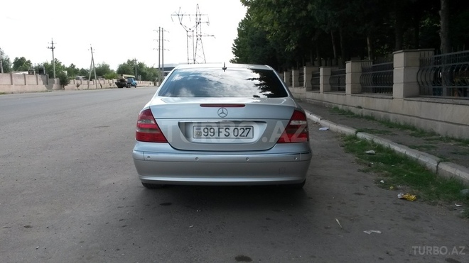 Mercedes E 240 2003, 140,250 km - 2.6 l - Ağstafa