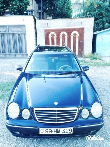 Mercedes E 220 1999, 280,000 km - 2.2 л - Mingəçevir