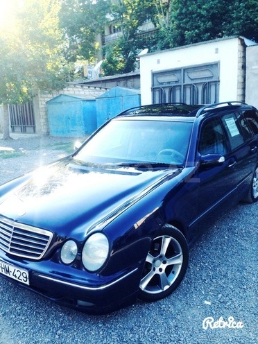 Mercedes E 220 1999, 280,000 km - 2.2 л - Mingəçevir