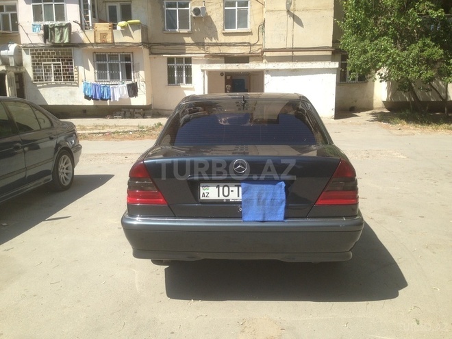 Mercedes C 180 1999, 346,000 km - 1.8 л - Bakı