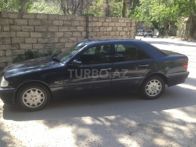 Mercedes C 180 1999, 346,000 km - 1.8 л - Bakı