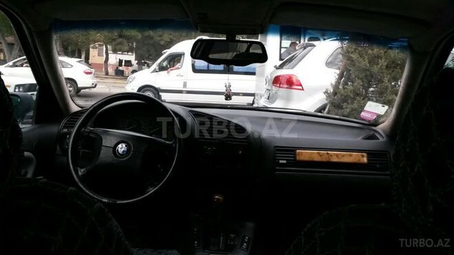 BMW 320 1997, 243,000 km - 2.0 l - Bakı