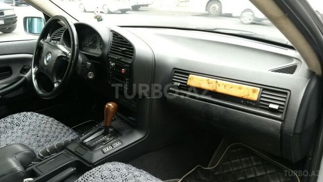 BMW 320 1997, 243,000 km - 2.0 l - Bakı