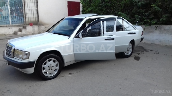 Mercedes 190 1990, 329,611 km - 2.0 l - Bakı
