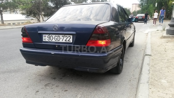 Mercedes C 180 1999, 228,649 km - 1.8 l - Bakı