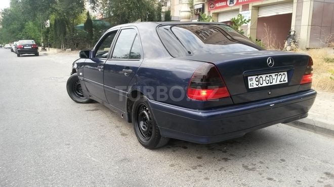 Mercedes C 180 1999, 228,649 km - 1.8 l - Bakı