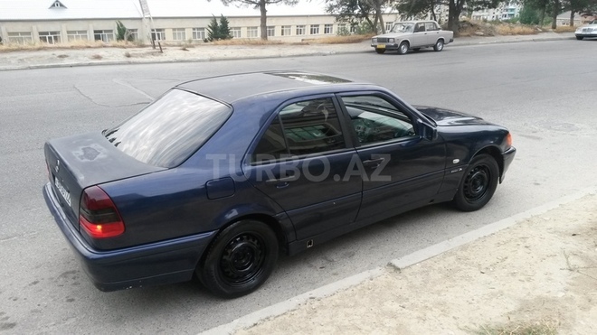 Mercedes C 180 1999, 228,649 km - 1.8 l - Bakı