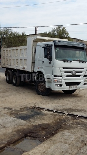 HOWO Sinotruk 2012, 200,000 km - 9.5 l - Bakı