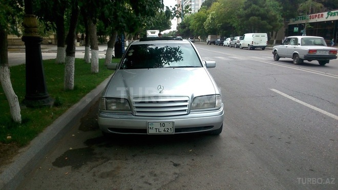 Mercedes C 200 1995, 280,000 km - 2.0 l - Sumqayıt