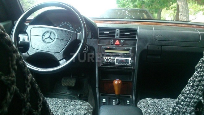Mercedes C 200 1995, 280,000 km - 2.0 l - Sumqayıt
