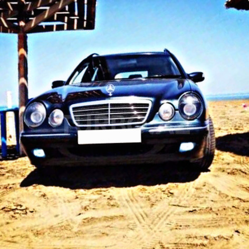 Mercedes E 270 1999, 220,000 km - 2.7 l - Bakı