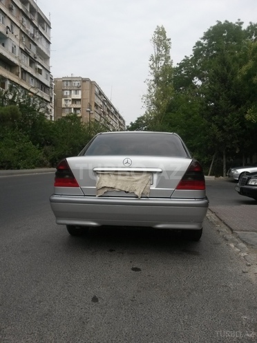 Mercedes C 180 1999, 290,000 km - 1.8 l - Bakı