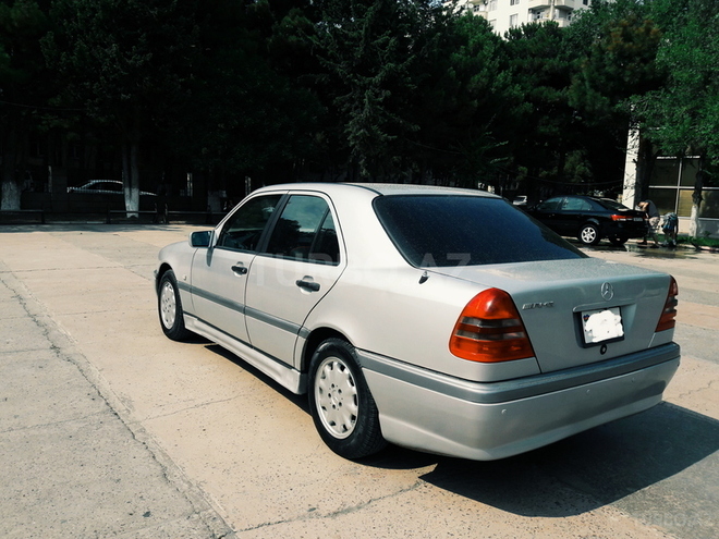 Mercedes C 200 1996, 250,000 km - 2.0 л - Sumqayıt