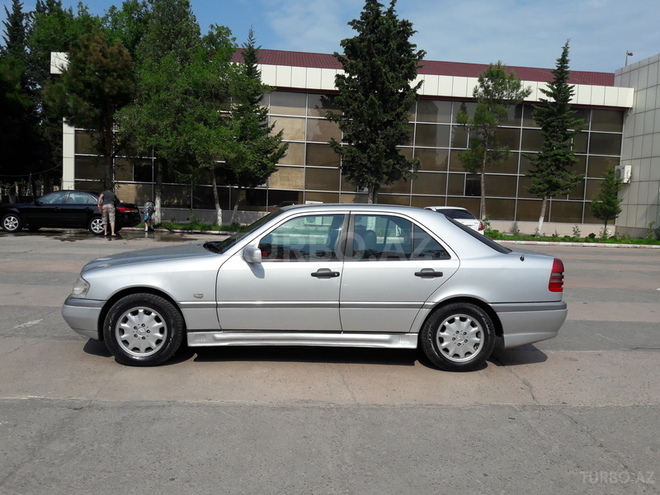 Mercedes C 200 1996, 250,000 km - 2.0 л - Sumqayıt