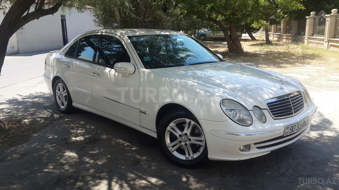 Mercedes E 270 2003, 229,000 km - 2.7 l - Bakı