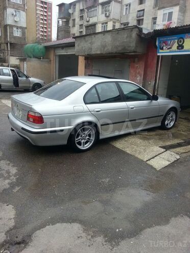 BMW 525 2000, 92,000 km - 2.5 l - Bakı