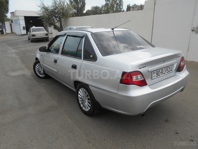 Daewoo Nexia 2011, 325,000 km - 1.5 l - Bakı