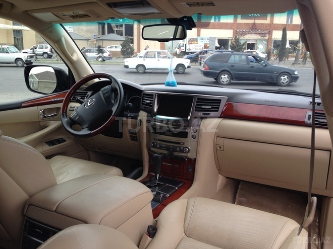 Lexus LX 570 2008, 118,000 km - 5.7 l - Bakı
