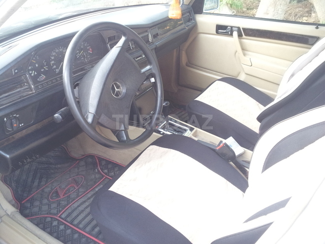 Mercedes 190 1989, 346,052 km - 2.6 l - Bakı