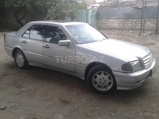 Mercedes C 230 1998, 240,000 km - 2.3 л - Bakı